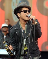 Смотреть Онлайн Концерт Бруно Марс / Bruno Mars Live Concert